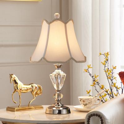 Modern crystal table lamp hotel bedroom bedside lamp fabric lampshade